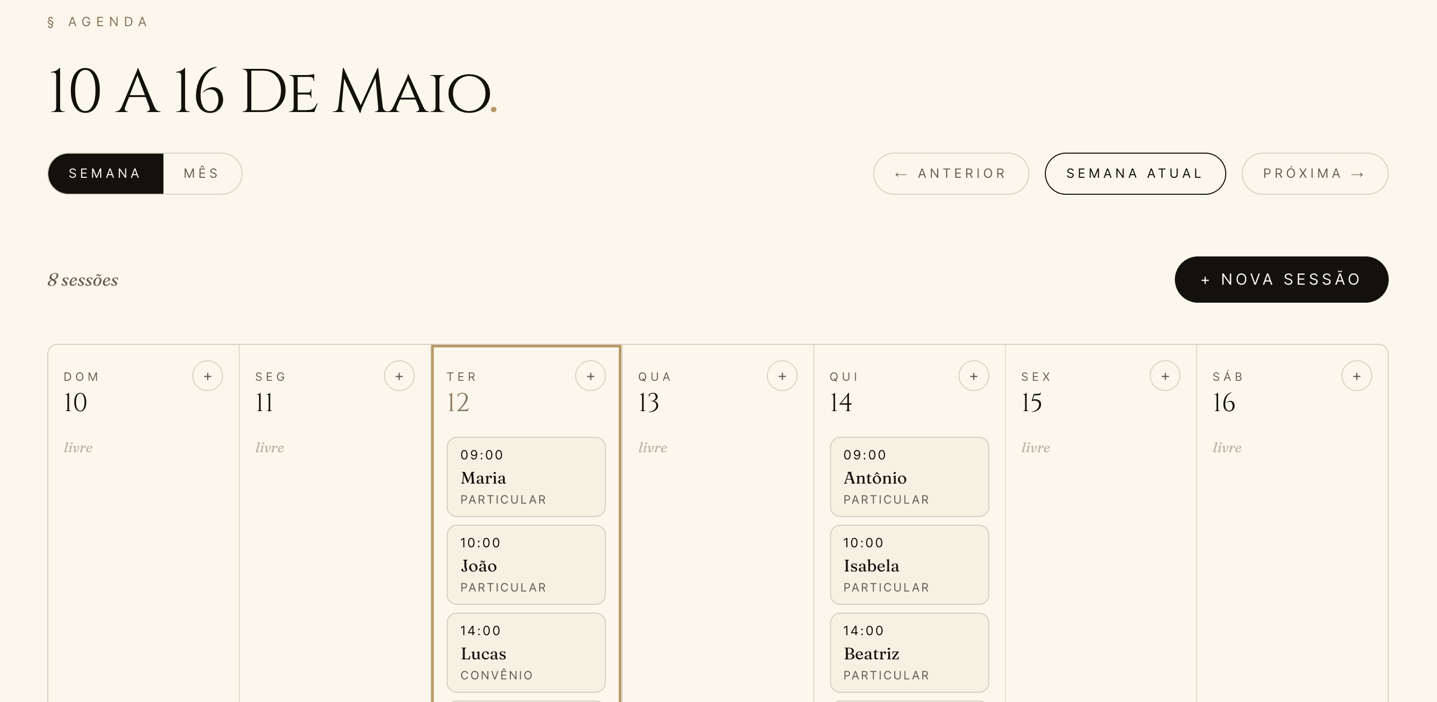 Vista semanal da agenda com sessões coloridas por status